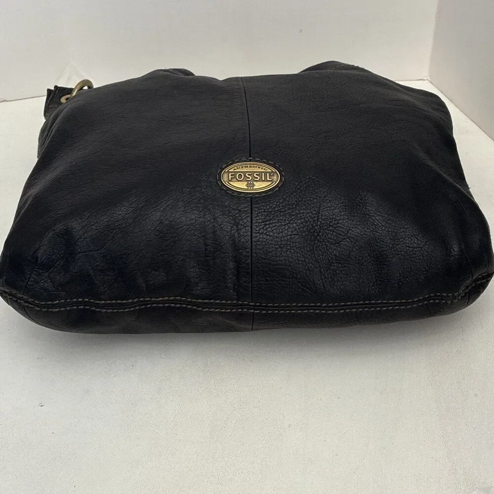 Fossil Black Pebbled Shoulder Bag Brown Strap Zip Lined Pockets Gold Key
